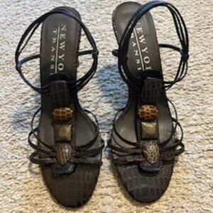 Women's Heels New York Transit Size: 7 1/2M Brown Strappy 3 1/2 Inch Heel